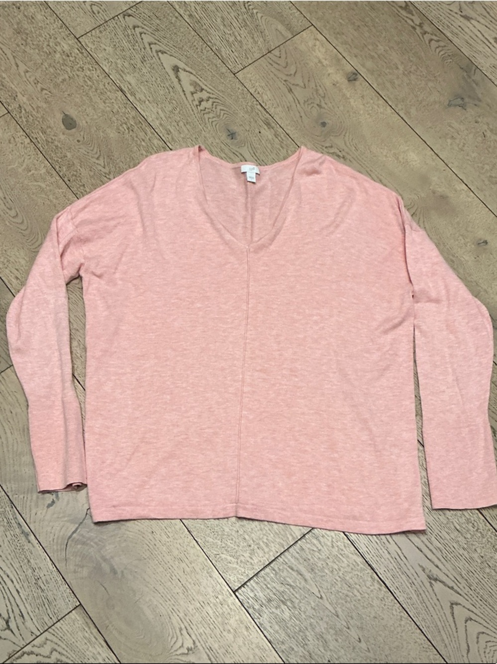 Woman’s J.Jill pink v neck knit top. Large. Barely worn. Cotton/viscose. Cute!
